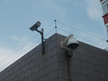 室外安裝監(jiān)控攝像頭，個數(shù)越多越好嗎