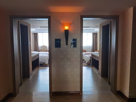 酒店安裝監(jiān)控攝像頭的目的，AI視頻監(jiān)控如何實現(xiàn)