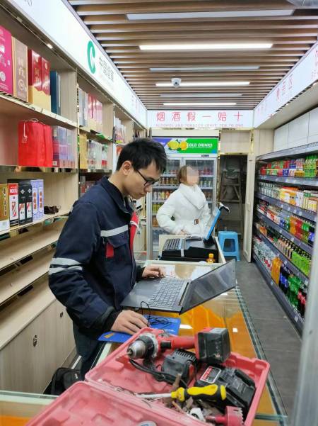 連鎖商超或煙酒超市，在選擇AI視頻聯(lián)網(wǎng)報(bào)警系統(tǒng)時(shí)一定要注意以下四點(diǎn)